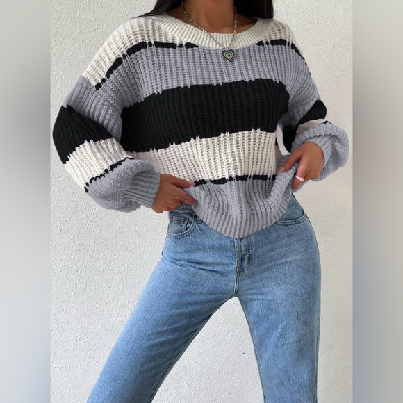 Striped Knit Round Neck Sweater